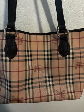 Burberry Large Highlands Tote Classic Novacheck Plaid with Brown Straps